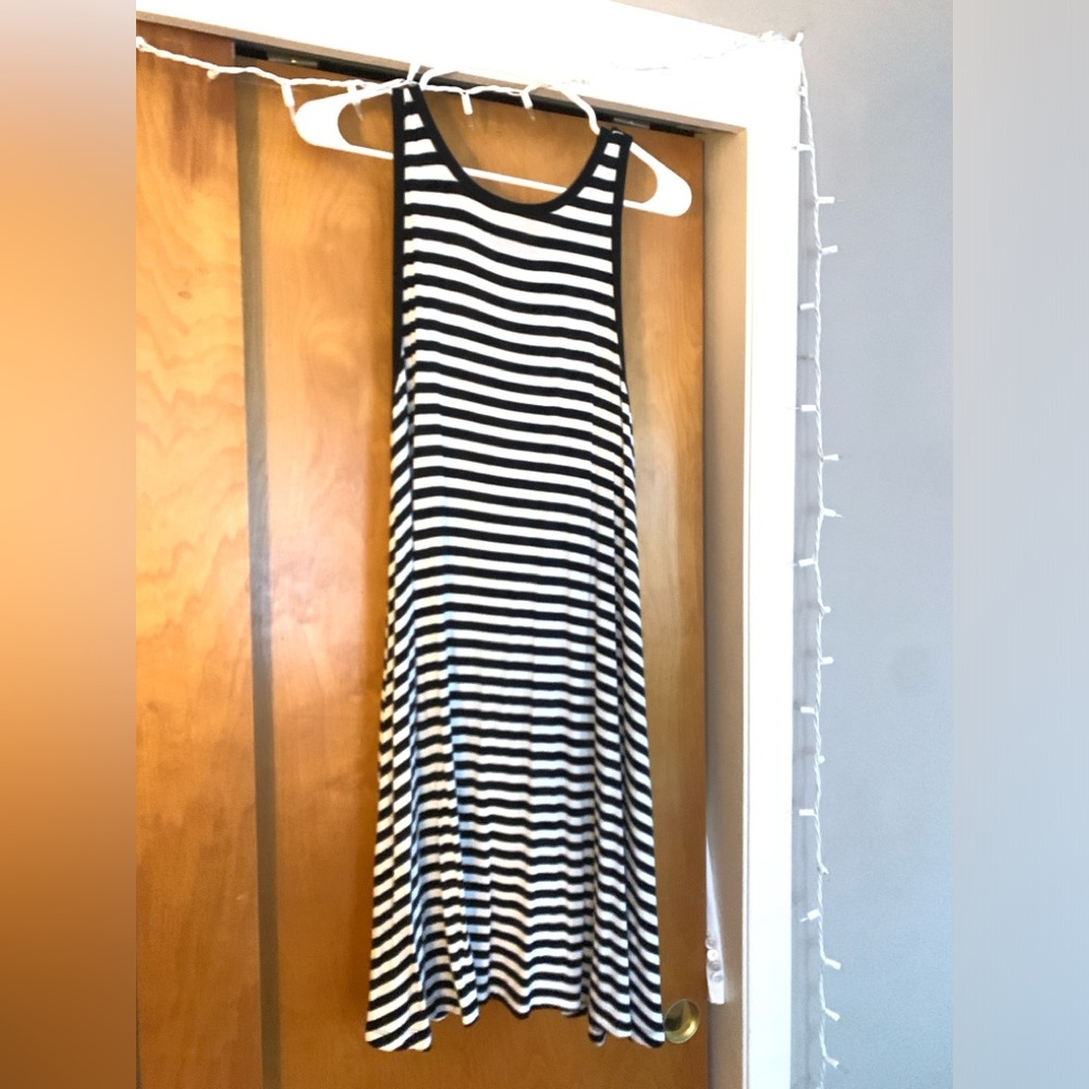 Striped Old Navy Sleeveless Dress